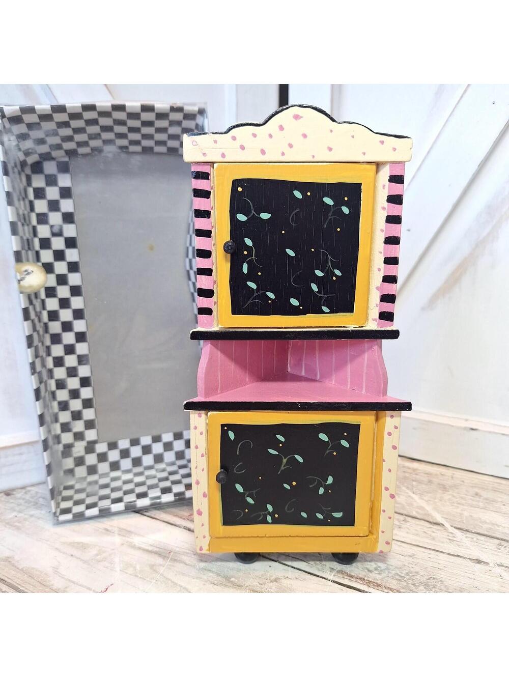 Eye Candy Dollhouse Miniature Hand Painted Cupboard Corner Hutch EC142 Vintage